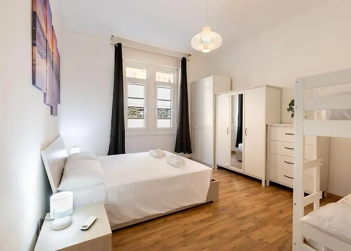 Free Parking & Netflix - Comfort Gambini Апартаменти *