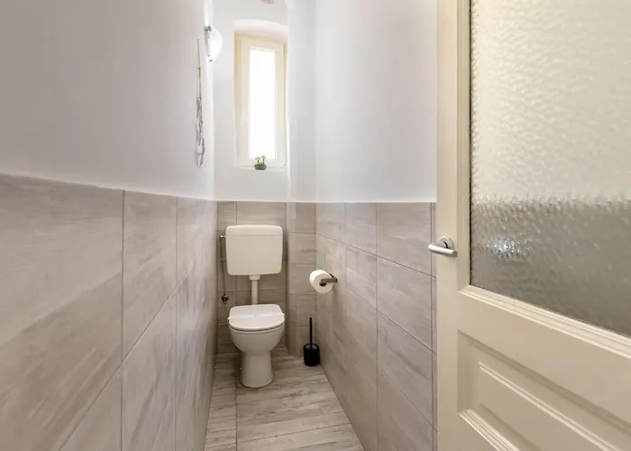 Free Parking & Netflix - Comfort Gambini Трієст