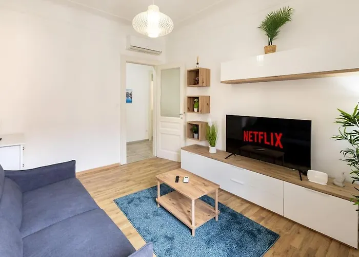 Апартаменти Free Parking & Netflix - Comfort Gambini Трієст