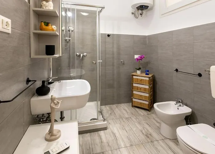 Free Parking & Netflix - Comfort Gambini